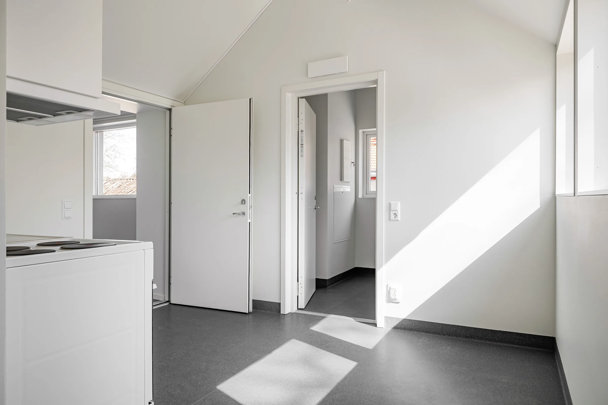 Robust 2 – korridor med dagsljus